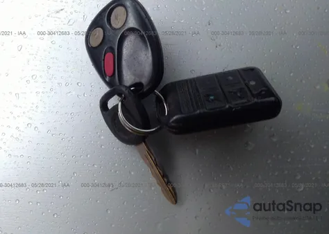 2004 Cadillac Escalade Standard z USA, uszkodzony, nr VIN 1GYEK63N14R242818